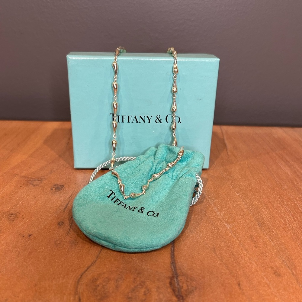 Tiffany & Co. Elsa Peretti Continuous Teardrop Necklace